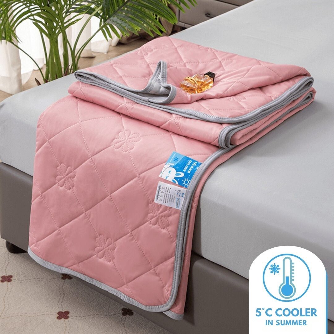 SleepCooling™ | Cooling blanket for cooler nights in summer